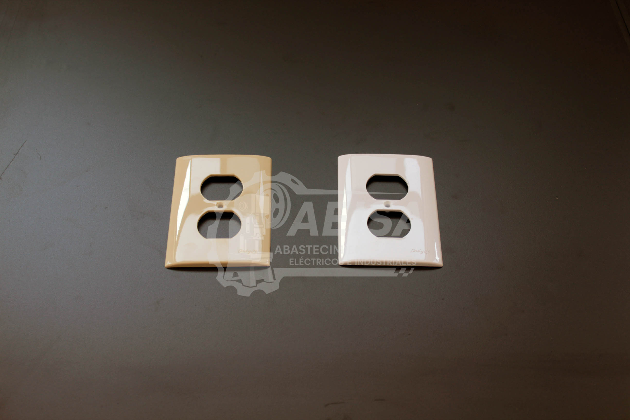 Tapa duplex material ABS